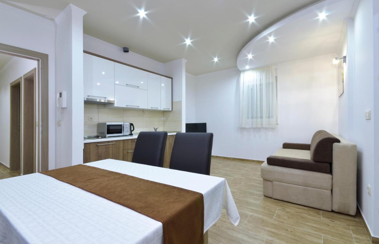 Villa Cavar, Apartments Close To The Beach Makarska Extérieur photo