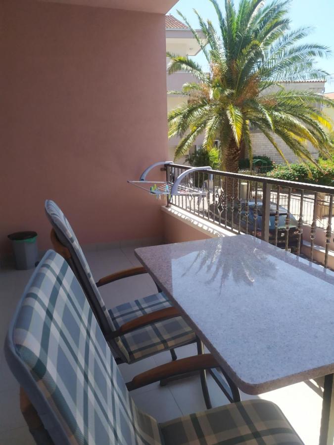 Villa Cavar, Apartments Close To The Beach Makarska Chambre photo