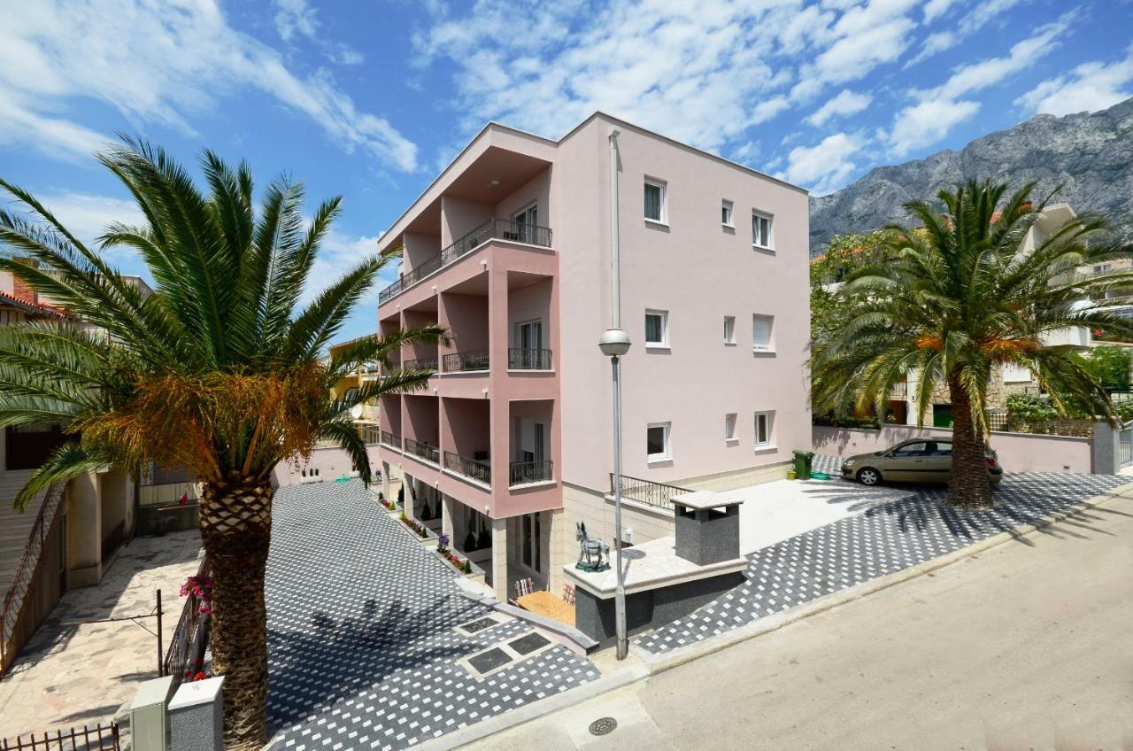 Villa Cavar, Apartments Close To The Beach Makarska Extérieur photo